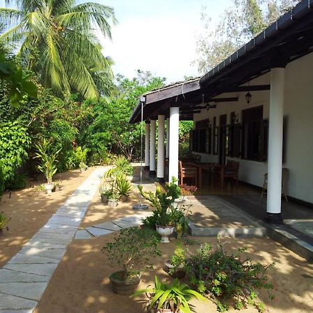 The Danish Villa Resort Arugam Bay Eksteriør billede
